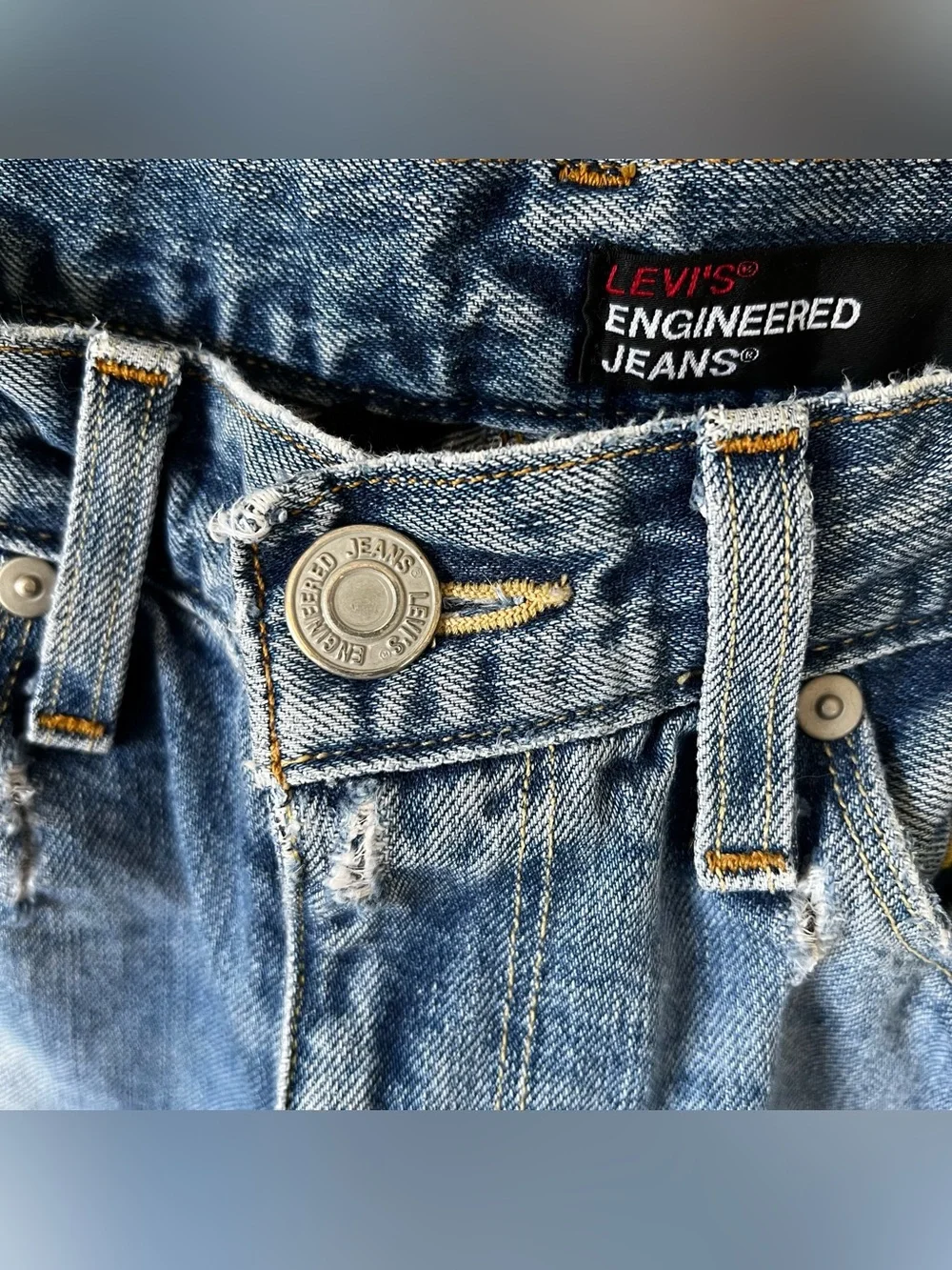 (๑ ⁍̥̥̥᷅ ᴈ⁍̥̥̥᷅) Y (⁌̥̥̥᷄ε ⁌̥̥̥᷄ ๑)  Vintage Levis Engineered Jeans